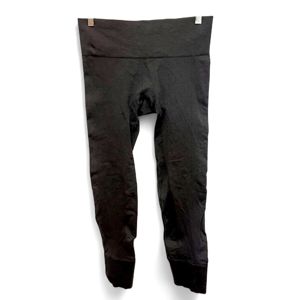 Lululemon textured jogger style leggings estimated size 8